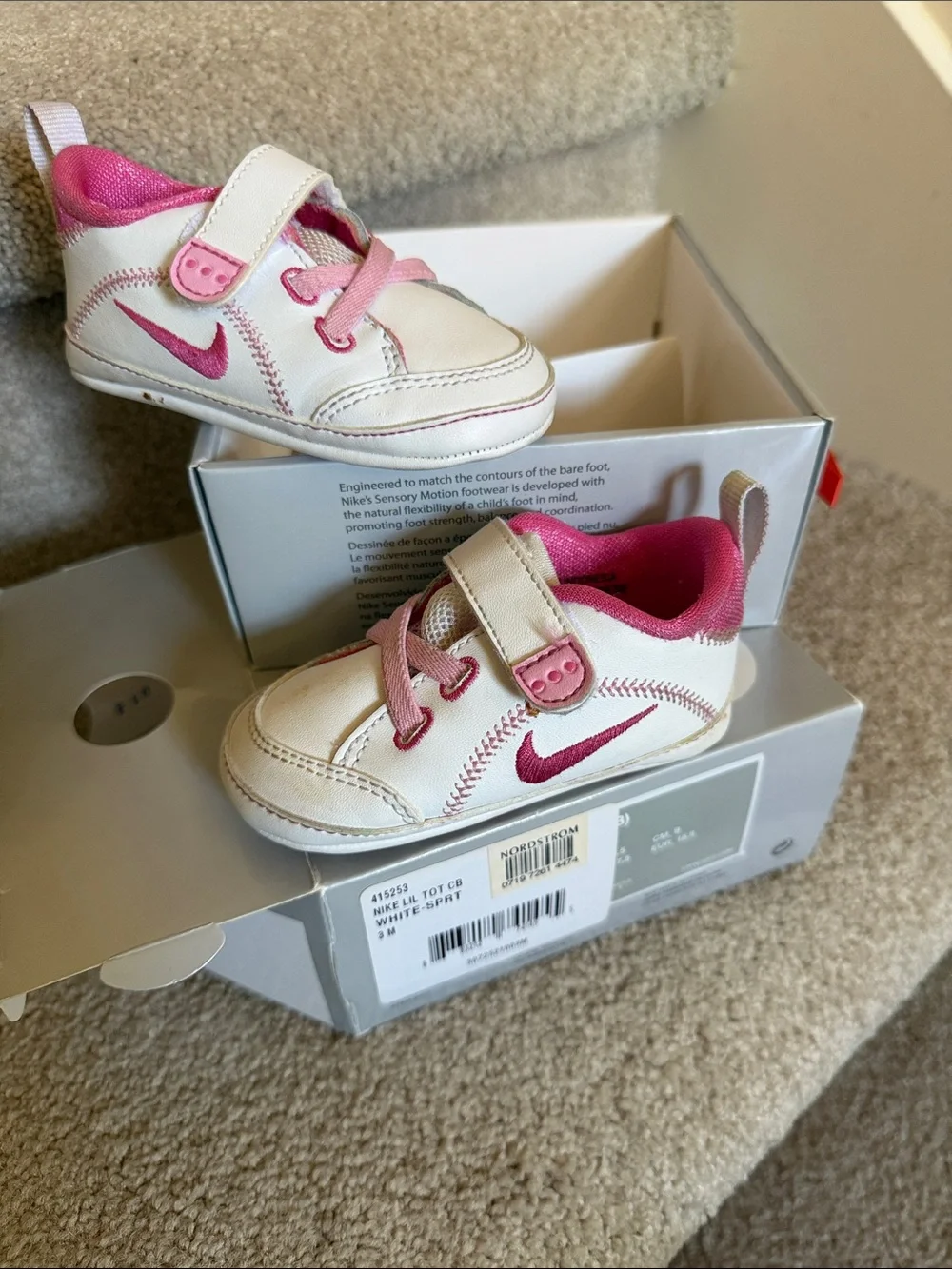 Nike White and Pink Toddler Hook-and-Loop Sneakers